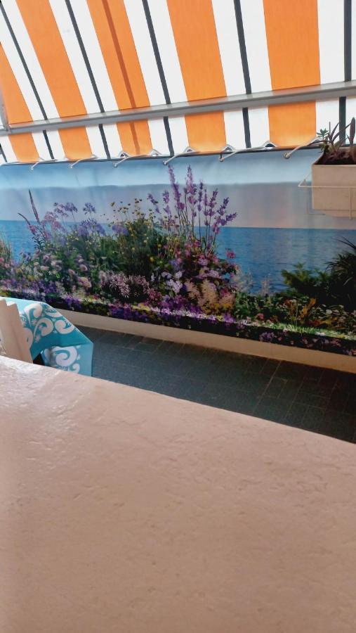 Chez Bianca Les Coquelicots Les Lucioles Apartment Ментона Екстериор снимка